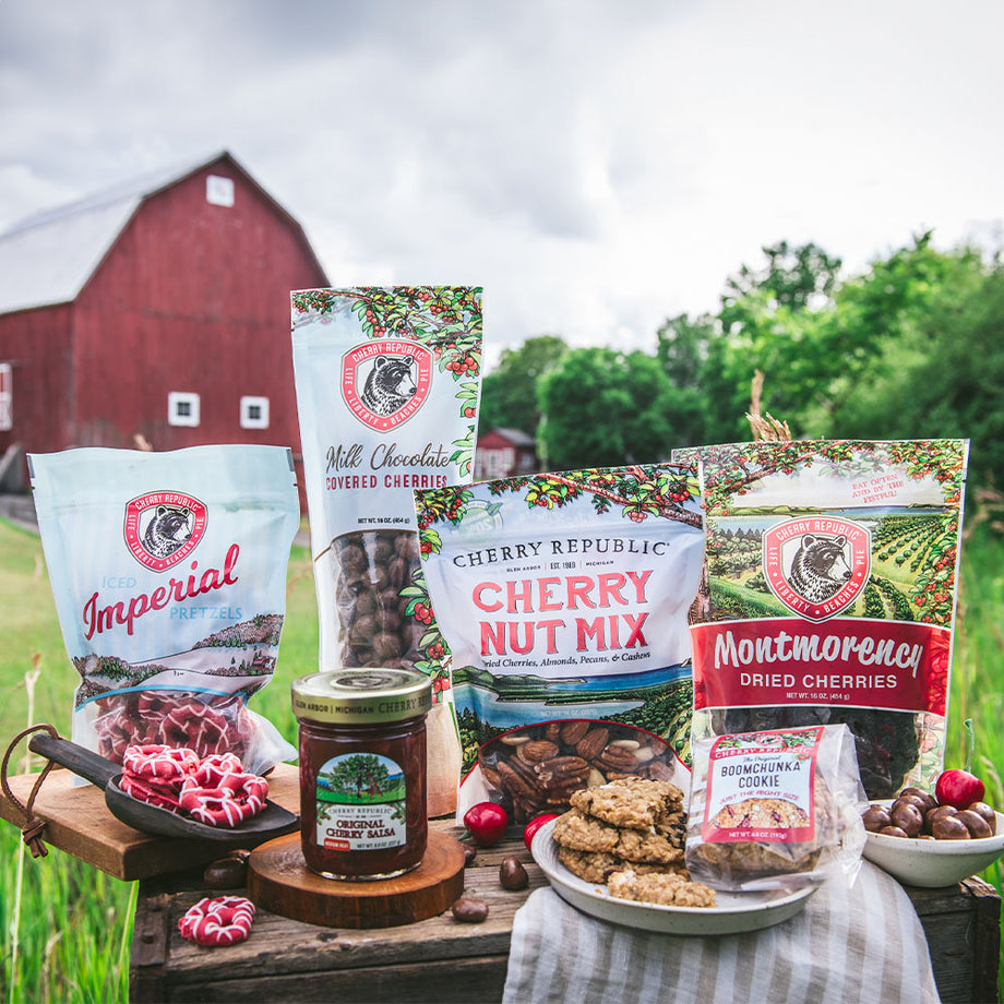 Holiday Spectacular Seasonal Gift Box | Cherry Republic