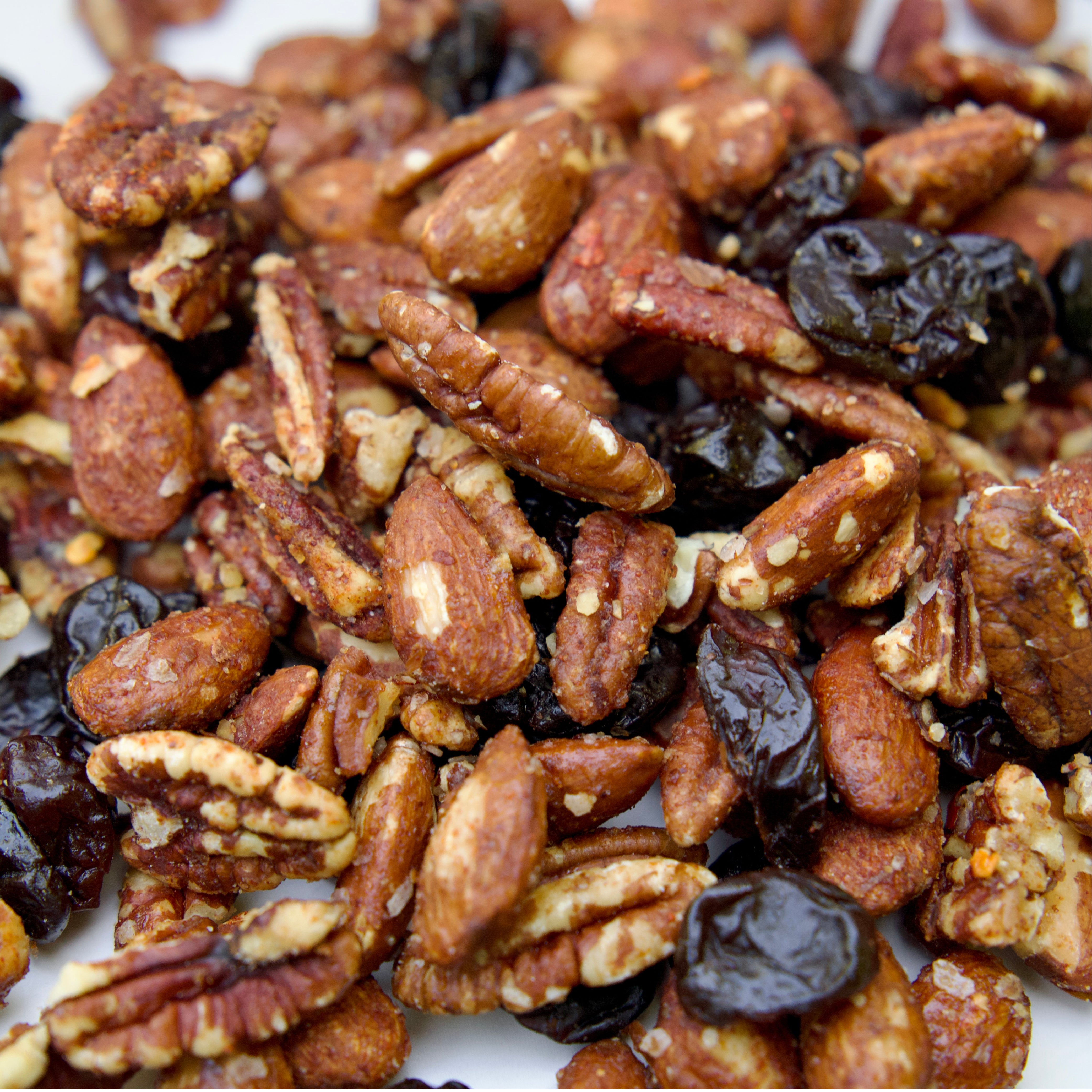 Sweet and Spicy Cherry Nut Mix | Cherry Republic